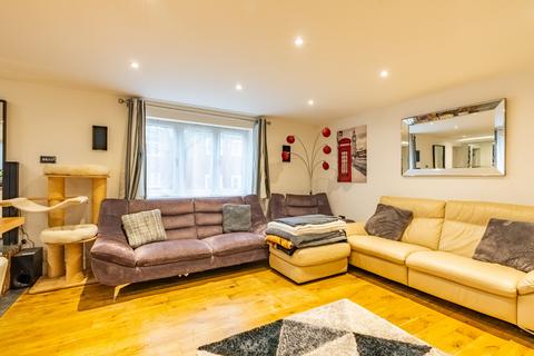 2 bedroom maisonette for sale, Vesta Avenue, Hertfordshire AL1