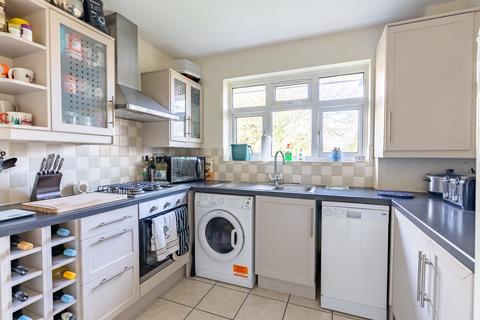 2 bedroom maisonette for sale, Tavistock Avenue, Hertfordshire AL1