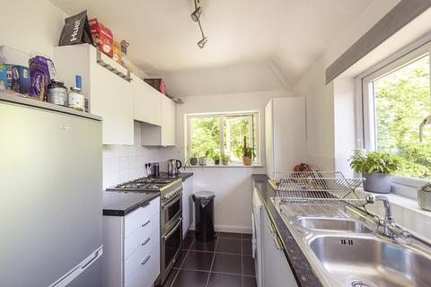 2 bedroom maisonette for sale, Kenton Gardens, Hertfordshire AL1