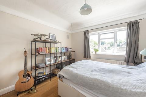 2 bedroom maisonette for sale, Kenton Gardens, Hertfordshire AL1