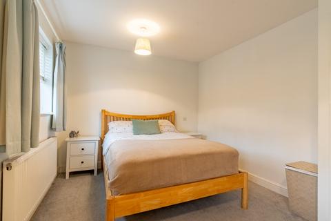 1 Blacksmiths Row, Markyate, St Albans, AL3 8NZ