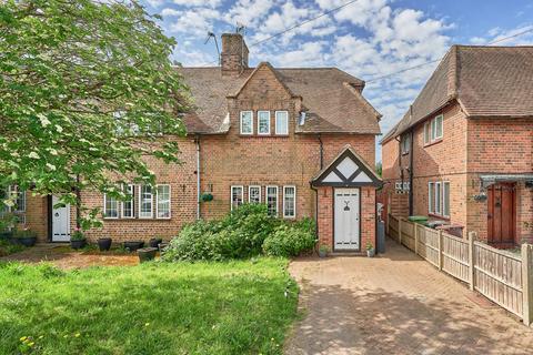Barnfield Road, Hertfordshire AL5