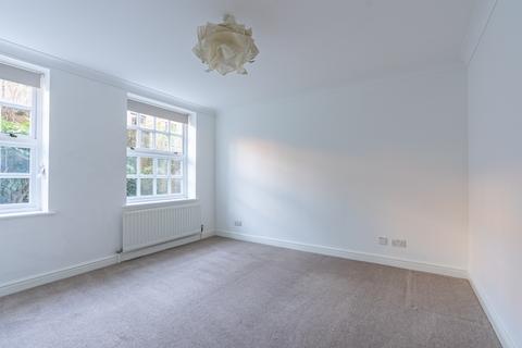 2 bedroom apartment to rent, Milliners Court, St Albans AL1