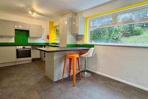 3 bedroom semi-detached house for sale, Enbrook Valley, Kent CT20