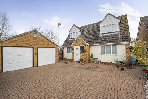 2 bedroom detached house for sale, Birchanger Lane, Bishop's Stortford CM23