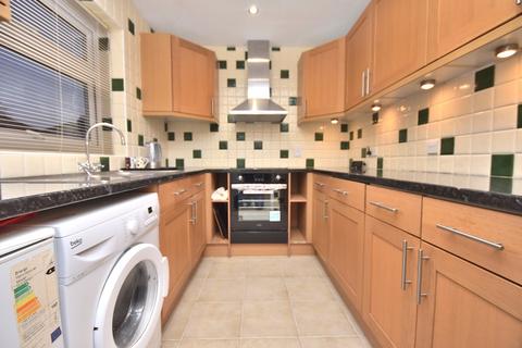 3 bedroom end of terrace house to rent, Castle Street, Herts CM23