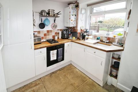 2 bedroom terraced house to rent, Hillcrest Drive, Sheffield S35