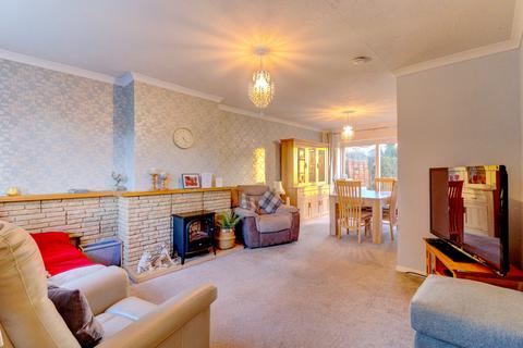 3 bedroom semi-detached house for sale, Albion Road, Buckinghamshire HP12