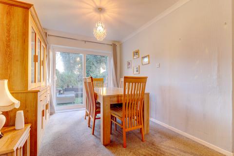 3 bedroom semi-detached house for sale, Albion Road, Buckinghamshire HP12