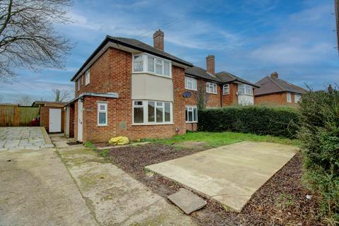 2 bedroom maisonette for sale, Bookerhill Road, Buckinghamshire HP12