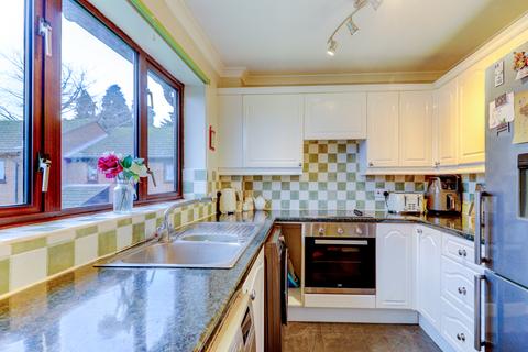 2 bedroom maisonette for sale, Birinus Close, Buckinghamshire HP12