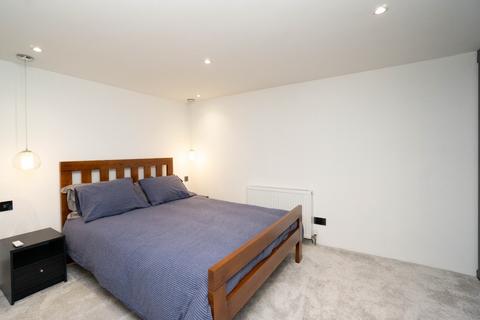 2 bedroom apartment to rent, The Collegiate, Liverpool L6