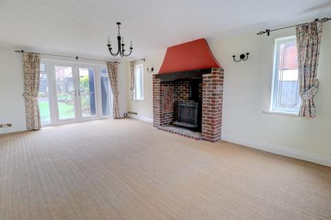 5 bedroom detached house for sale, Spurlands End Road, High Wycombe HP15