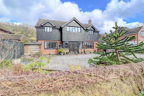 5 bedroom detached house for sale, Spurlands End Road, High Wycombe HP15