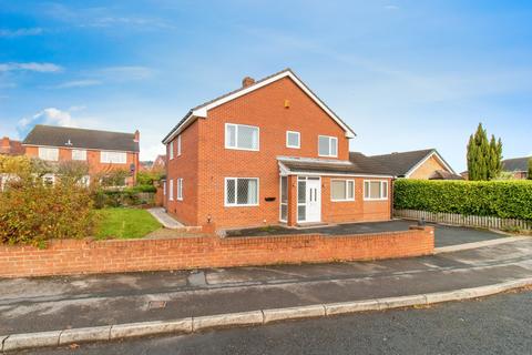 4 bedroom detached house for sale, Upper Green Way, Wakefield WF3