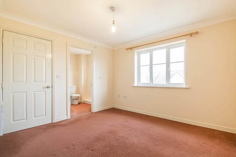 2 bedroom apartment to rent, New Village Way, Leeds LS27