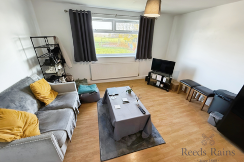 2 bedroom apartment to rent, Chester Road, Stoke-on-Trent ST7