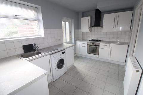 3 bedroom terraced house to rent, Homestead Road, West Midlands B33