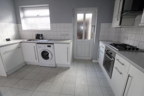 3 bedroom terraced house to rent, Homestead Road, West Midlands B33