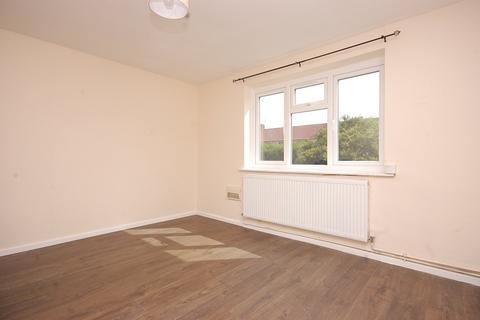 2 bedroom flat to rent, Chestnut Avenue, Derbyshire DE56