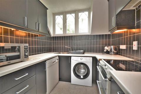 2 bedroom flat to rent, Abbey Mill Lane, St Albans