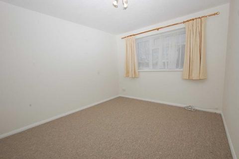 1 bedroom flat to rent, Calder Close, Bristol BS31