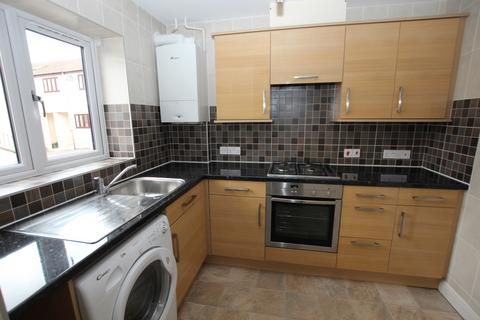 2 bedroom house to rent, High Street, Radstock BA3