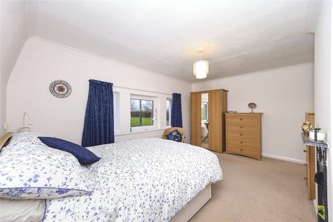 2 bedroom detached house for sale, Whinnow Road, Carlisle CA5