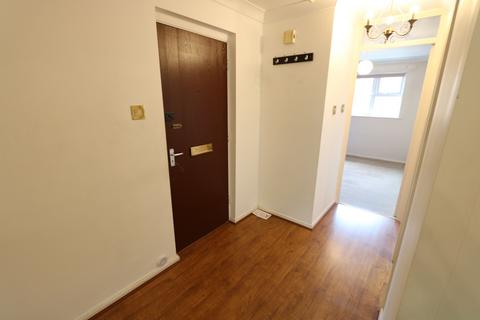 1 bedroom flat to rent, Kiln Way, Badgers Dene