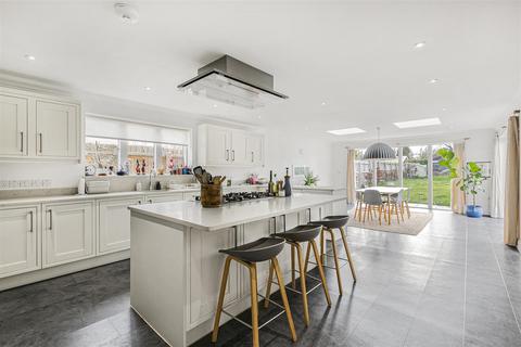 91 New Road, Haslingfield, Cambridge, CB23 1LP