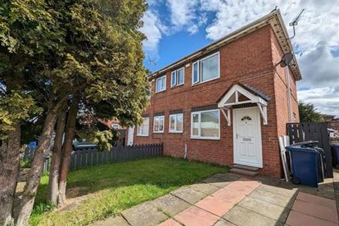 2 bedroom semi-detached house to rent, Redberry Way, South Shields, NE34