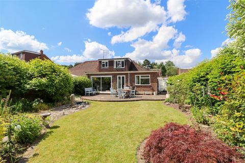 30 Chesilton Crescent, Church Crookham, Fleet, GU52 6PB