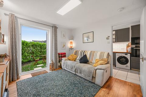 2 Highgrove Mews, Carshalton, SM5 2RF