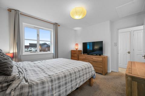 2 Highgrove Mews, Carshalton, SM5 2RF