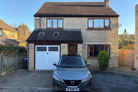 4 bedroom detached house for sale, Chatts Wood Fold, Oakenshaw, Bradford