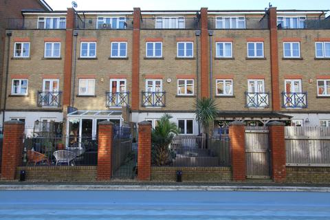 5 bedroom terraced house for sale, St Kitts Drive, Eastbourne  BN23