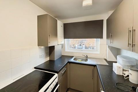 1 bedroom flat for sale, Cuffley Court, Hemel Hempstead HP2