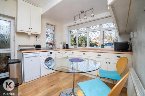 3 bedroom semi-detached house for sale, Merevale Road, Solihull B92