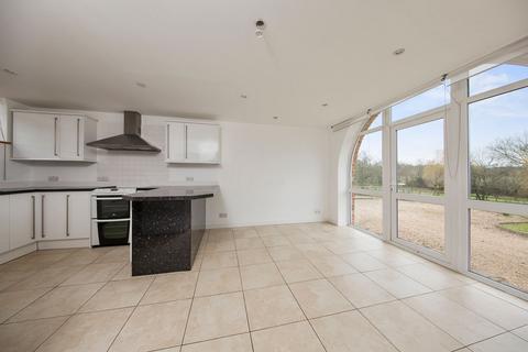 4 bedroom barn conversion to rent, Guileshill Lane, Ockham, GU23