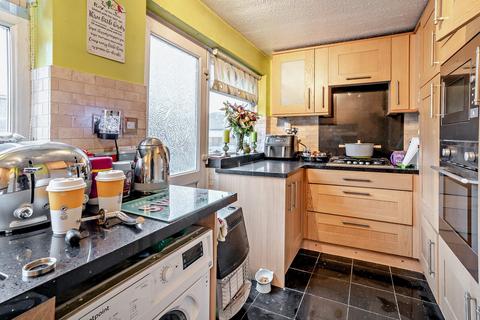 2 bedroom end of terrace house for sale, Cross Row, Tonypandy, CF40