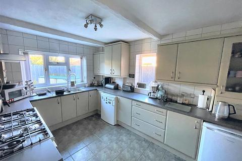 4 bedroom detached house for sale, Dean Close, Weston super Mare BS22