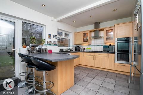 39 Ferndale Road, Birmingham, B28 9AU