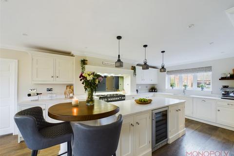 4 bedroom detached house for sale, Ivy Court, Pulford, Chester