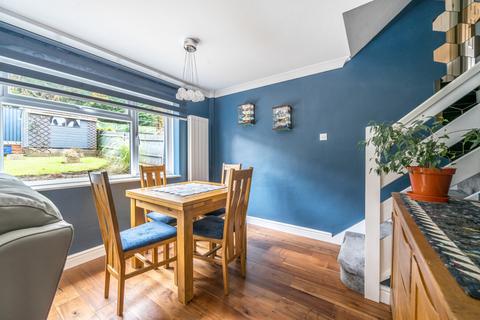 3 bedroom semi-detached house for sale, The Paddocks, Buckingham MK18