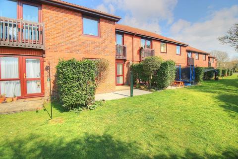 Flat 2, Hawthorn Court Black Path, Polegate, BN26 5BB