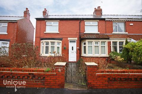 3 bedroom end of terrace house for sale, Macauley Avenue,  Blackpool, FY4