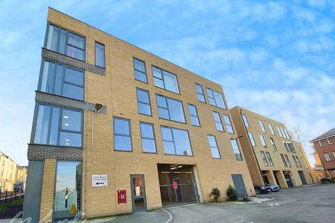 2 bedroom apartment to rent, Upper Stone Street Maidstone ME15