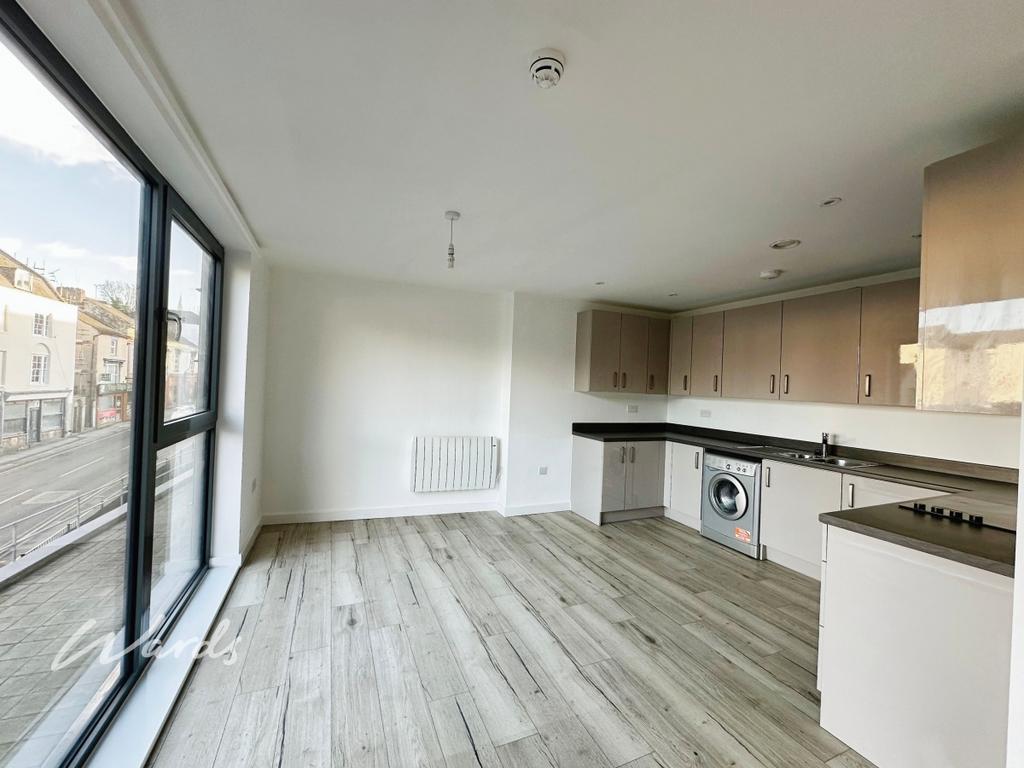 Kitchen/Dining Area