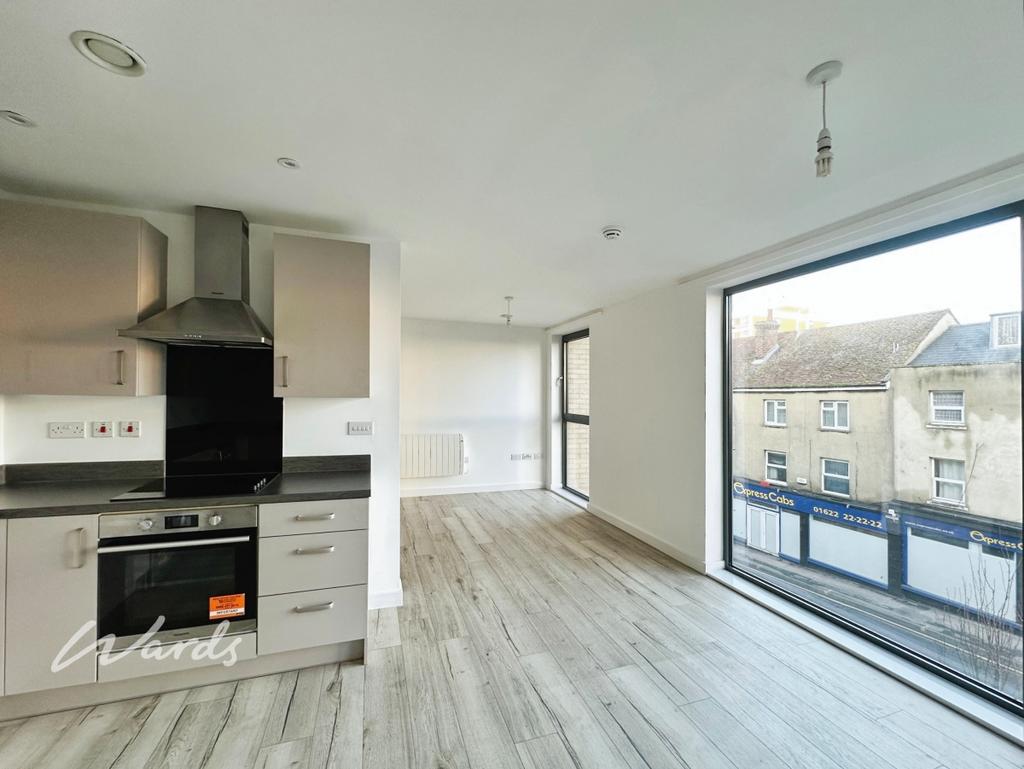 Kitchen/Dining Area