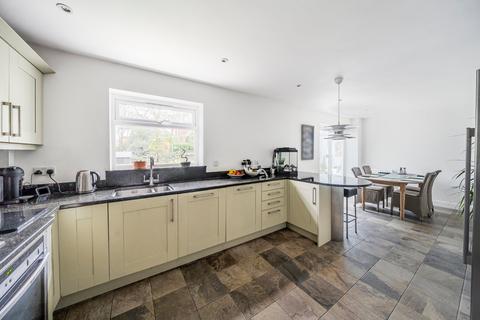 3 Crofton Close, Southampton, SO17 1XB